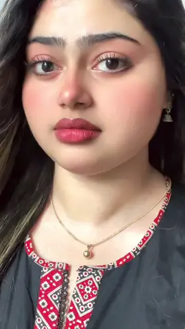 Fb: Samia khan