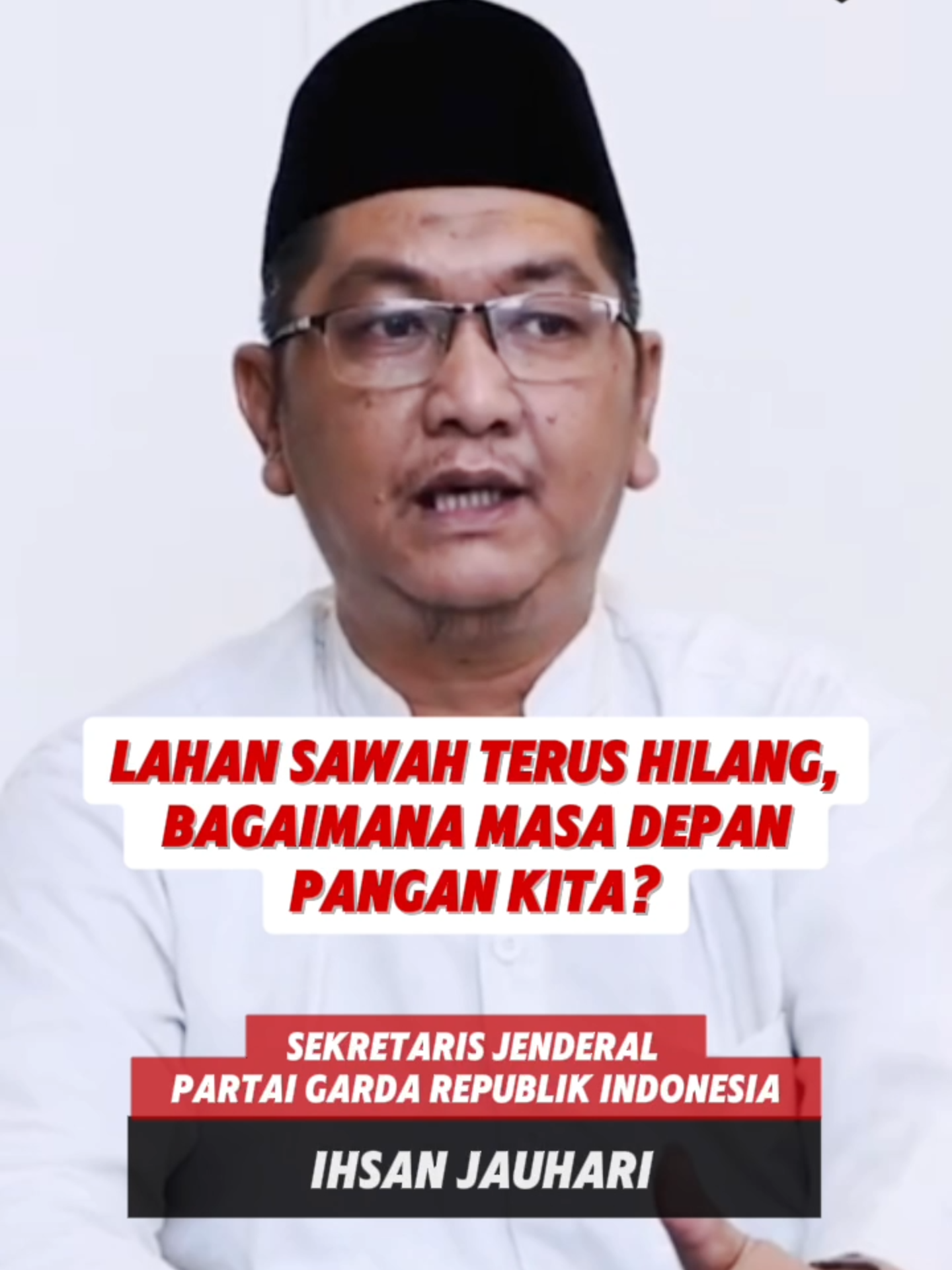 lahan sawah terus hilang, bagaimana masa depan pangan kita? #shortvideo  🇮🇩 Partai Garda Republik Indonesia hadir sebagai suara baru: 🔺 Nasionalis – karena cinta tanah air bukan slogan, tapi tindakan nyata. 🔺 Religius – karena politik harus dijalankan dengan hati dan moral. 🔺 Kerakyatan – karena rakyat bukan objek kekuasaan, tapi subjek perubahan.  🗳️ Kami bukan sekadar partai. Kami adalah gerakan. Gerakan untuk mengembalikan martabat politik Indonesia.  FOLLOW SOSIAL MEDIA KAMI 👇 Youtube ~ www.youtube.com/@GardaRepublik-Ms  ​ Instagram ~ https://www.instagram.com/garda_republik TikTok ~ https://www.tiktok.com/@partaigardarepublik Facebook ~ https://www.facebook.com/profile.php?id=61566440136744 Website ~ https://partaigaruda.org/