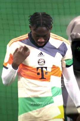 We need “Phonziala” back on the pitch. 🪄🤩 cr: @𝐉𝐢𝐛𝐛𝐚 @ctmbayern  #fcbayern #edit #fyp #manubayern #football 