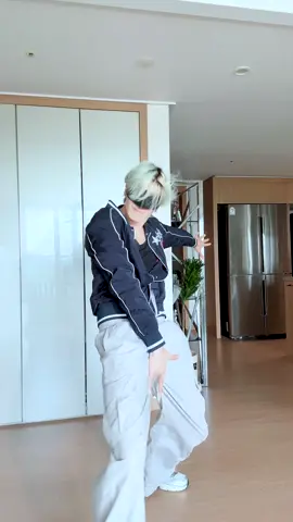 buzzin #늑준 #shorts #fyp #tiktok #dance 