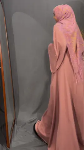 Bagus bnget abayanya ihhh ya ampun harus punya warna lain lagi sih ini🥹🥺🤏#abayamadinah #abayagirls #abayafashion #abayagirls 