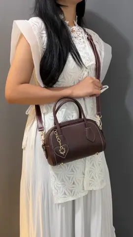 🍫🤍✨#tas #minibag #tasselempang #tasselempang #taswanita 