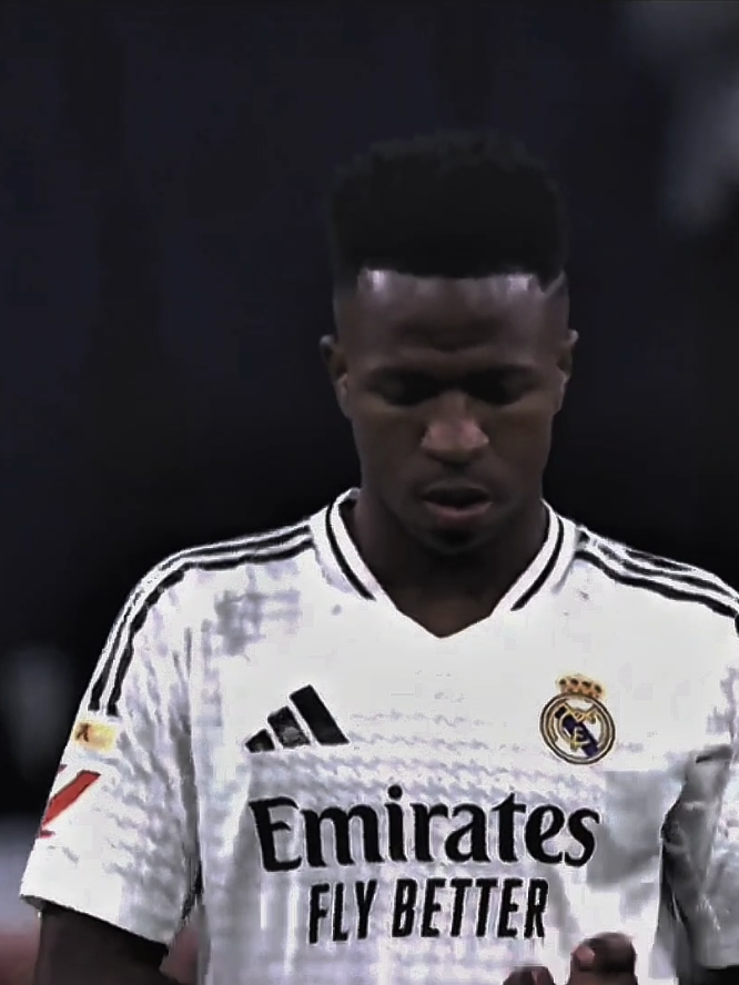 เเจกคลิปครับ#เธรด #football #fyp 