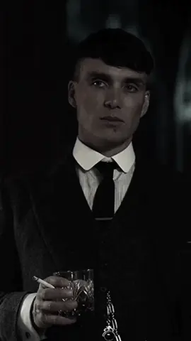 A decisão mais difícil de tomar  #reflexão #thomasshelby #motivação #status #conselhos 