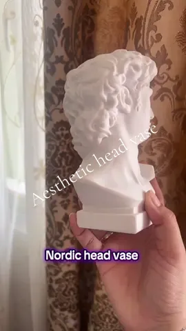 Pen holder? Brush holder or vase??? #vase #penholder #brushholder #flowervase #vasefortable 