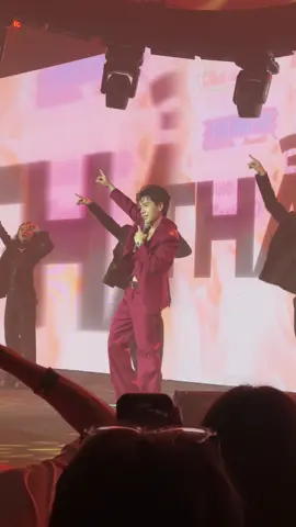 Ảnh lòi cái bụng òi kìa #QuangHungMasterD #ThaAnhRa 