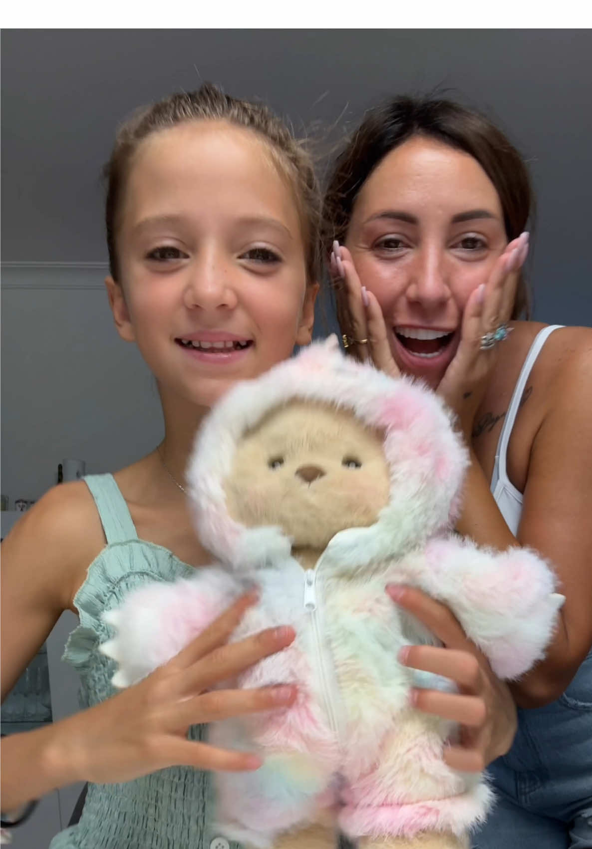 @Getahug.co acquistalo con il nostro codice per avere il 15% di sconto: 15giuliaa ….. #getahugco; #getahug;  #giftidea; #teddybear; #cute; #gift; #baby #getahugblindbox #blindbox #unboxing #keychain #bagcharm