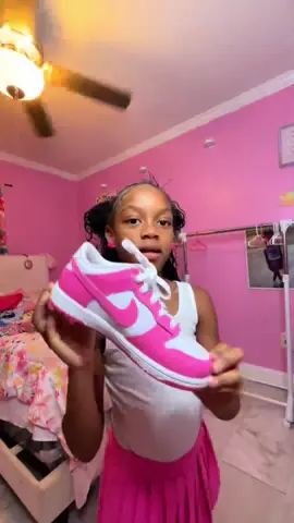 ✨ “GRWM 💕 Pink day edition! Today’s fit is giving soft + playful 🎀 Rocking my mini teddy bear coin bag because why not? 🧸✨ Sometimes it’s the little details that make the outfit POP 💖 #GRWM #OOTD #fyp #explore #viral #nike #lululemon 