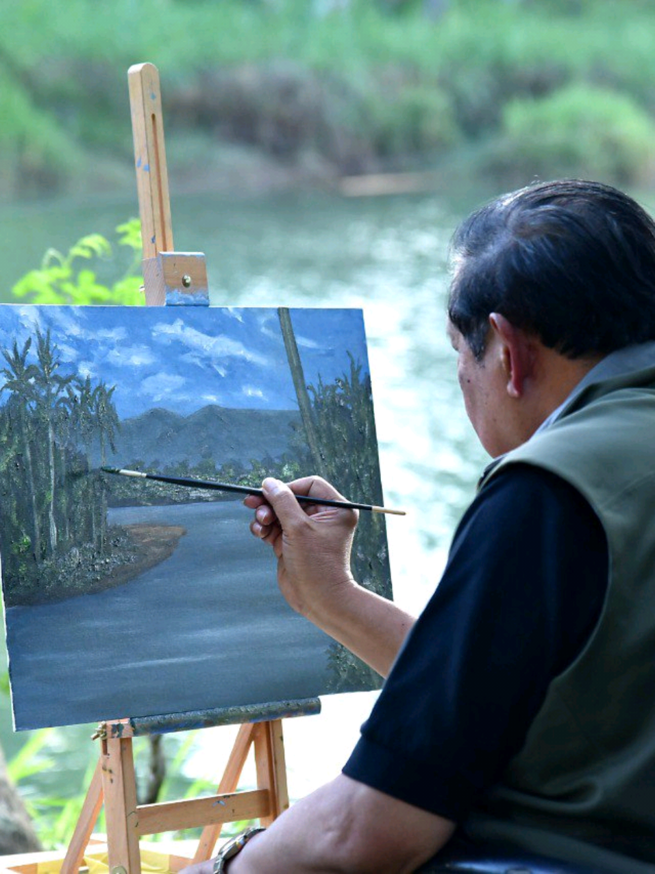 Seni menikmati pensiun ala Pak SBY SBY kembali menuangkan keindahan panorama alam Pacitan ke atas kanvas. Kali ini SBY melukis keindahan Sungai Kitri, Soge, Desa Sidomulyo Kecamatan Ngadirojo Pacitan. #pacitan  #sby  #art 