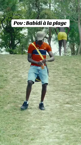 L’ancien à la plage 😂😂😂 Vidéo entière toujours disponible sur la chaîne YouTube de @Ou2️⃣ss  Chaîne YouTube : Ou2ss