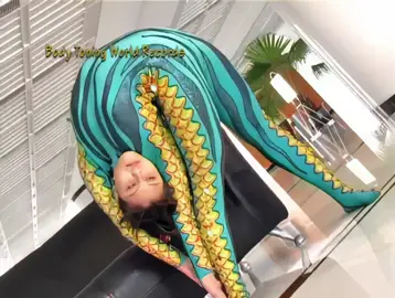 More details below 👇 . . . Extreme Photoshoot Demonstration🐍 . . . . . . . . . . . . . Artist : Liu Si Yu Production : totatonning.com . . . . #contortiontraining #backbend #ballet #rhythmicgymnastics #yoga #contortionist #flexibility #flexiblewomen #backbend #cheerleader #oversplits #contortion #needle #flexible #rubberngirl #ballerina #cheerleading #gymnastics #model #gymmotıvatıon #yogagirl #bendy #bendygirl #splits