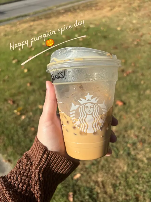 I haven’t been drinking/eating sugar, but I made an exception today because it’s fall launch at Starbucks! I had the day off, but I went anyway. 😁 This is 2 pumps of pumpkin, 2 brown sugar, breve. So delicious! 🤤 I also tried the new egg bites and my little one got her raccoon cake pop. #starbucks #falllaunch #pumpkinspicelatte #psl 