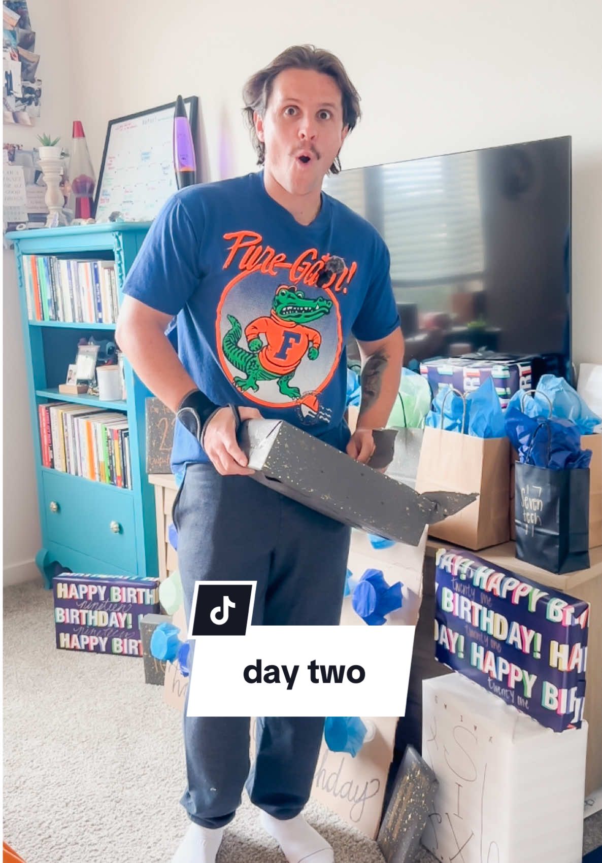 Birthday countdown day 2!! 🤭 #birthdaycountdown #tylers28th #adventcalendar #libra 