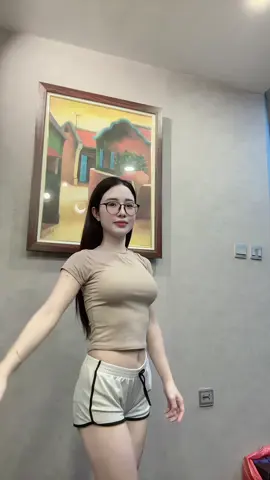Đến độ tuổi này, những người mà bạn gặp đều là người trong lòng họ đã có người khác  😅😅 #xuhuongtiktok 