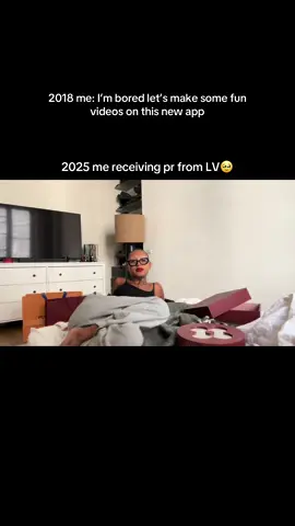 pinch me 🥹🖤 @Louis Vuitton *gift 