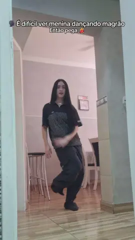 Então pega💃Aii gentee preciso postar dança kkk eu também amo dançar 🧘‍♀️#dança #explorando #fyp #magrao #magraopassinho 