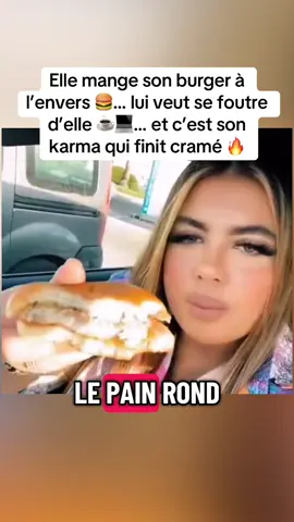 Une femme montre sur TikTok comment manger un cheeseburger à l’envers. Mais un internaute décide de se moquer d’elle en refaisant la vidéo avec sa tasse de thé… sauf que son matériel informatique ne va pas survivre. Le karma ne pardonne pas.         #k#karmaj#justicei#instantkarmab#burgerfail  