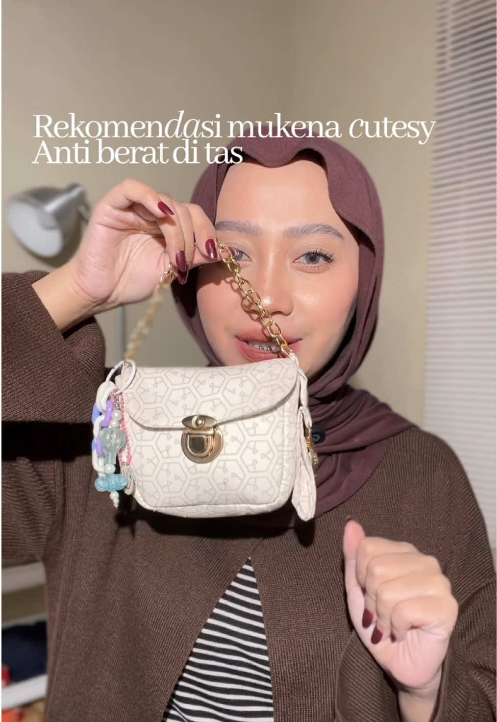 Cutesy mentokkkk!! Fix wajib co mukena travel ini auto ditanyain orang orang deh