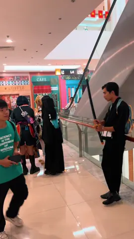 Một ngày trải nghiệm thú vị #VincomPlazaLeThanhTongHaiPhong #trend#cosplay#chillguy 