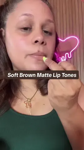 🤎 My go-to lip combos for brown girls – featuring all my fave shades from the Made by Mitchell line! From warm chocolates to soft brown-nudes, these shades melt into melanin perfectly. Buildable, blurring, and matte without the dryness 💋✨ If you’ve got brown skin, these are made for you.  #lipcombo #browngirllipcombo #makeuptutorial #fashiontutorial #beautytips 