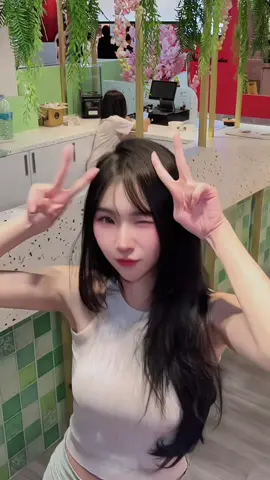 Ver 2 เพื่อนๆชอบ อันไหนกว่ากันนน #เทรนวันนี้ 