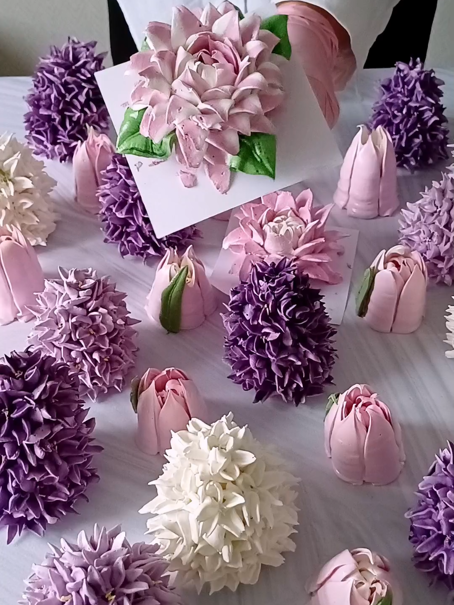 ЗЕФИРНАЯ ФЛОРИСТИКА ПРО ОБУЧЕНИЕ на моём сайте, ссылка в шапке профиля #зефирнаяфлористика #курсызефирнаяфлористика #зефирныйбукет #зефирныетюльпаны #цветыиззефира 