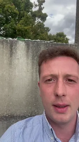 Les parasites pillent, les travailleurs raquent. Encore un scandale lié au laxisme à Angers. Pas un mot des responsables politiques locaux et nationaux face au saccage des locaux professionnels d’un entrepreneur par des populations n’ayant rien à faire ici. Avec le Mouvement Chouan comptez sur nous pour dénoncer et mettre fin à ces injustices.