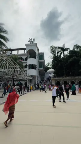 হযরত শাহজালাল (রঃ) এর পবিত্র মাজার শরীফ 💓💟 #khanshoybal #foryou #foryoupage #viral #viralvideo 