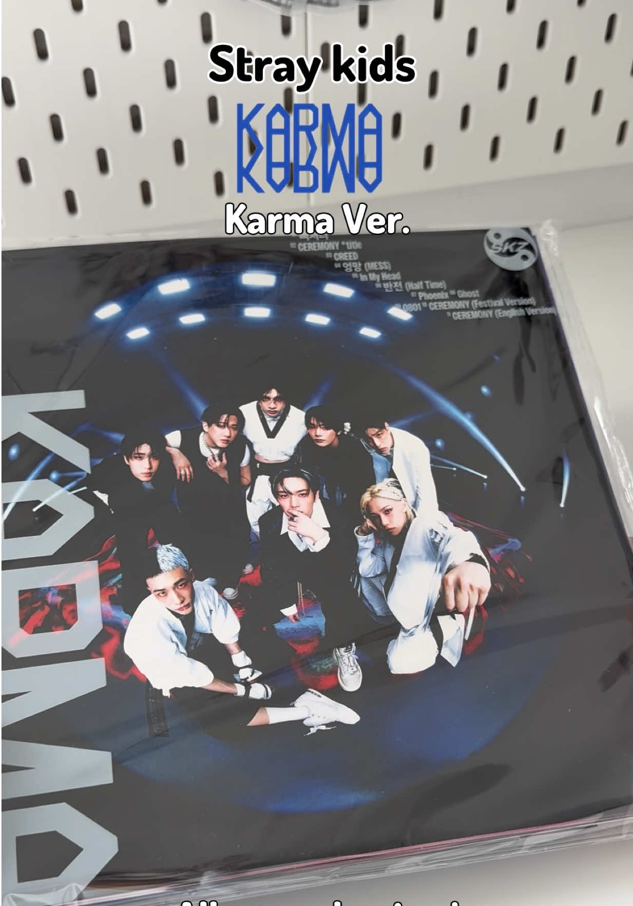 UNBOXING THE NEW ALBUM STRAY KIDS KARMA!!!!! @Stray Kids  #fyp #straykids #karmastraykids #skz #kpop #unboxingvideo 