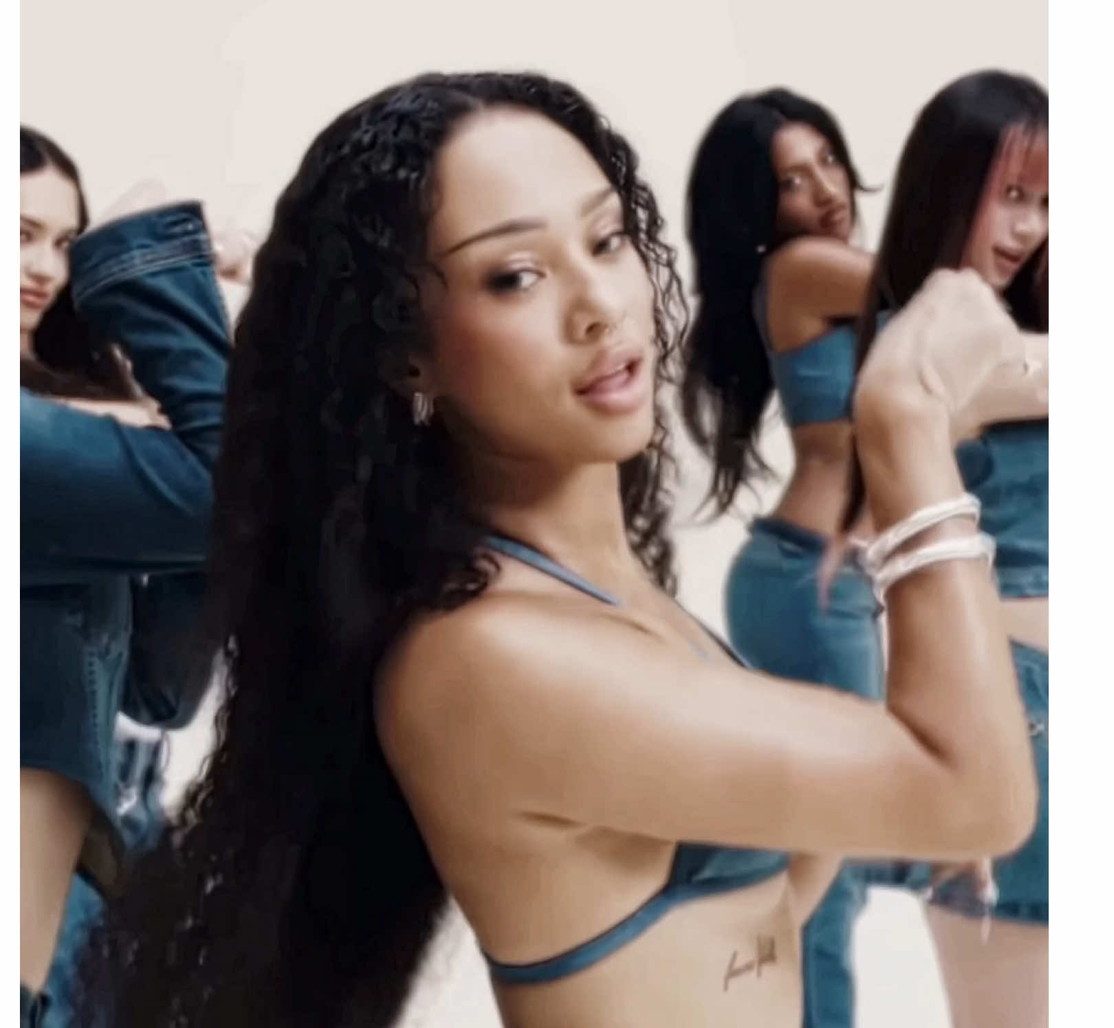 so obsessed with katseye recently 😭🙏 [ cc @mimi | scp idk ] #katseye #katseyeedit #gap #katseyegap #katseyegapedit  high quality katseye gap ad edit 