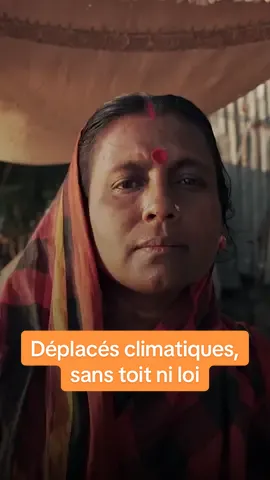 Alors que des populations s'apprêtent à quitter leur terre en raison du changement climatique, aucune mesure n'est mise en place au niveau international. « Déplacés climatiques, sans toit ni loi », un documentaire à retrouver sur ARTE 🌡️ #sinformersurtiktok #climat #écologie
