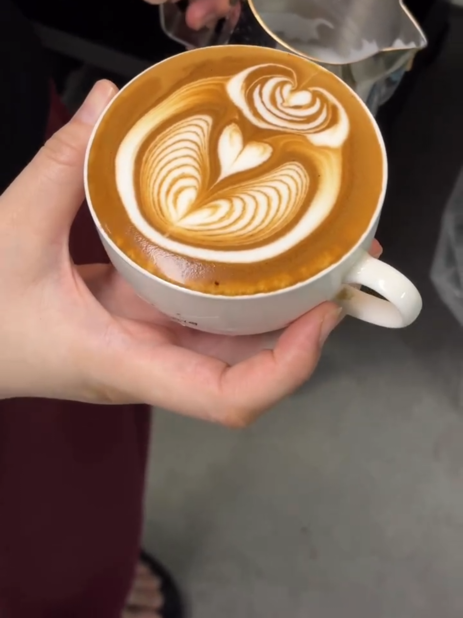 🤍🤍🤍 #coffee  #coffeetime  #coffeelover  #coffeebreak  #coffeephotography 