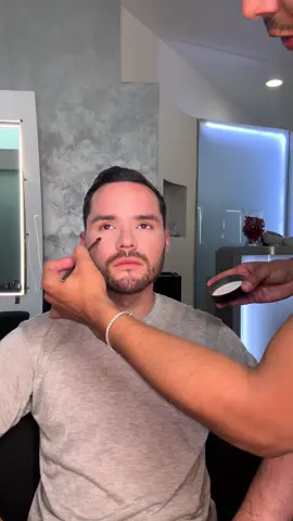 Makeup master class w @FernandoBerbesi  #makeup #menmakeup #makeuptutorial 