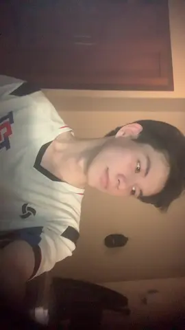 Nay đi ngủ sớm 