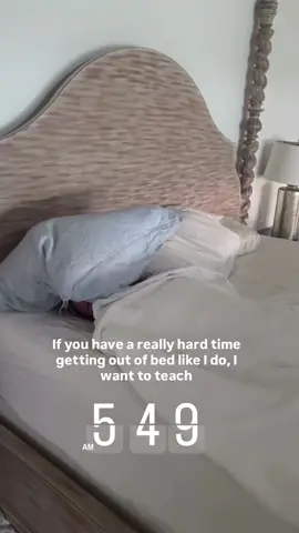 It has always been hard for me to get out of bed. It just is what it is. My husband @the.chrisrobbins just rolls right out of bed… But not me, when the alarm goes off I just want to lay there like a human pot roast marinating in fear and dread. Most mornings my 5 Second Rule works like a charm. I just count backwards 5-4-3-2-1 and then push myself to get out of bed… But then there are those mornings that I can’t even muster up the energy to use my own damn rule. On those mornings, I slither. It’s a really cool somatic method that my therapist @annedavinphd has me doing… and this morning I needed it. Here’s how you do it: Literally just roll out of bed onto the floor, roll and writhe around just embodying that resistance that’s inside you and when you feel ready roll onto your hands and knees and start crawling toward the bathroom and at some point you’ll feel ready to stand up and the resistance will be gone. I know I know… it’s super weird but boy does it work! Let me know if you’ve tried it 👇 #melrobbins #melrobbinspodcast #podcastclips #foryoupage #fyp 