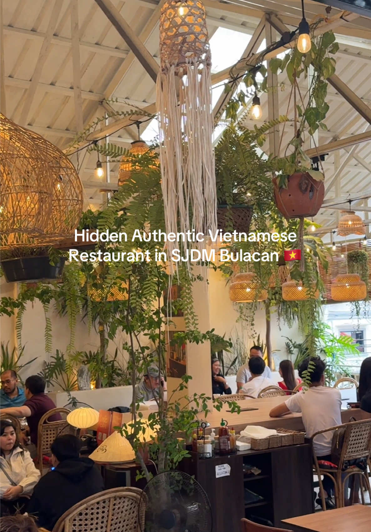 📍 MỘC Cafe Block 18 Lot 29, Mountain View Subdivision, Brgy. Muzon, San Jose del Monte, Bulacan (near St. Adriane Diagnostic) (Inside a quiet residential subdivision — not a commercial strip, so expect a peaceful setting 🌿) 🕒 Operating Hours Open Daily: 12:00 PM – 11:00 PM ⏳ Last Order Cut-off: 10:15 PM 🅿️ Parking We offer free private parking a few steps from the café. It’s first come, first serve, and our staff will happily assist you. #moccafe #vietnamesecafeph #vietnamesecoffee #vietnameserestaurant #VietnameseFood 