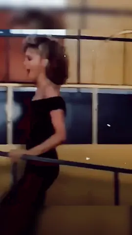 You're the One That I Want Song by John Travolta and Olivia Newton-John #YoureTheOneThatIWant #GreaseVibes #70sHits #RetroTowerFM #MusicalMagic 