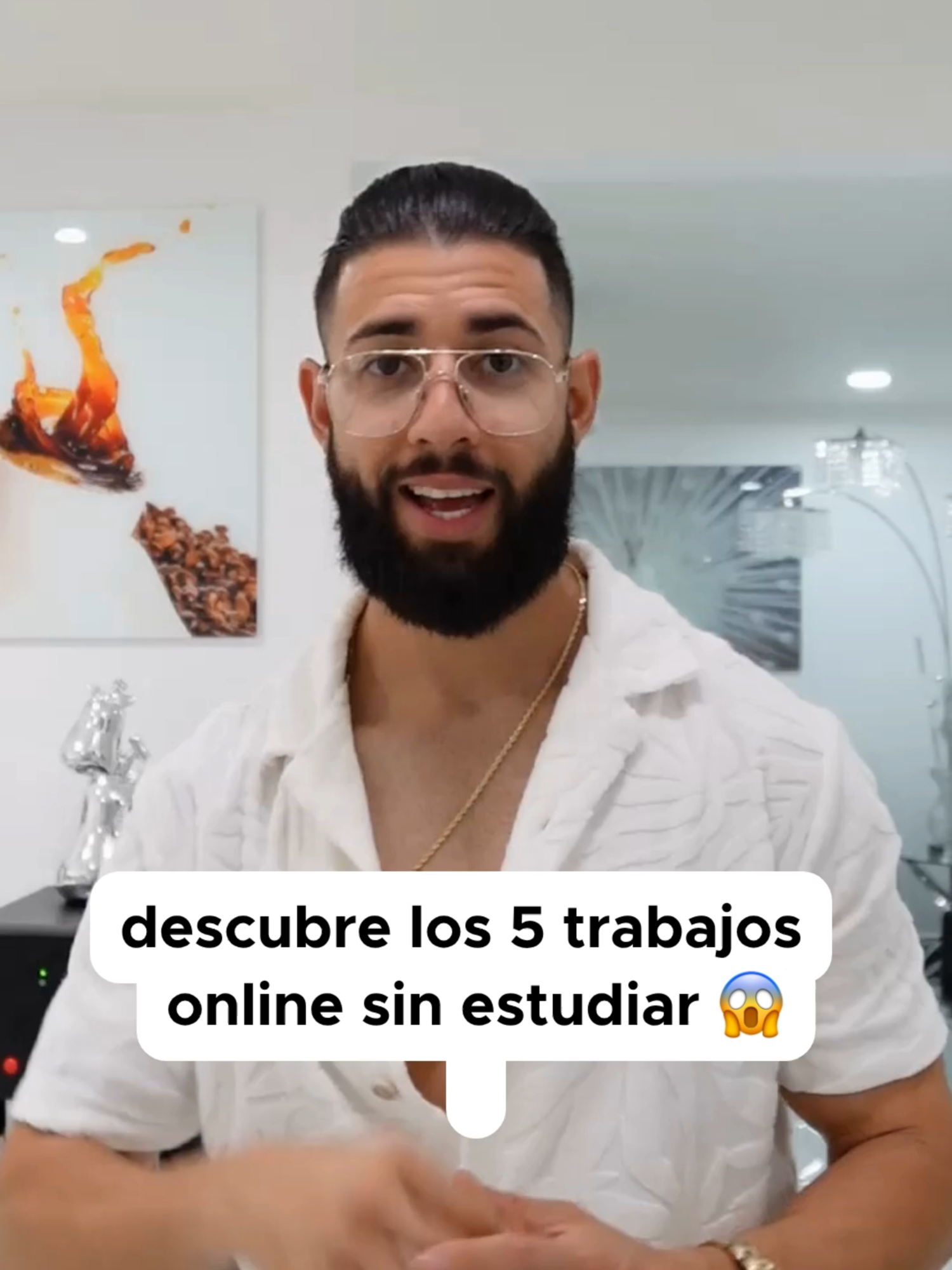 ¿Quieres ganar dinero desde tu casa sin complicarte la vida? Olvídate de grabarte, de cursos raros o de comprar inventario. Con solo tu celular y conexión a internet puedes vender productos físicos que la gente ya compra todos los días. Yo lo hago y ya estoy viendo resultados. Mándame la palabra GUÍA y entra al link en mi perfil para ver el paso a paso.#tiktokaprende #trabajoremoto2025 #dineroonline2025 #negociosonline #trabajoremoto #dinerodesdecasa