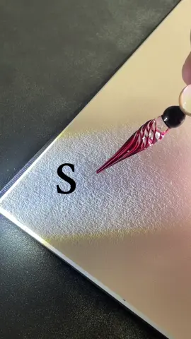 How to sign the letter S?
