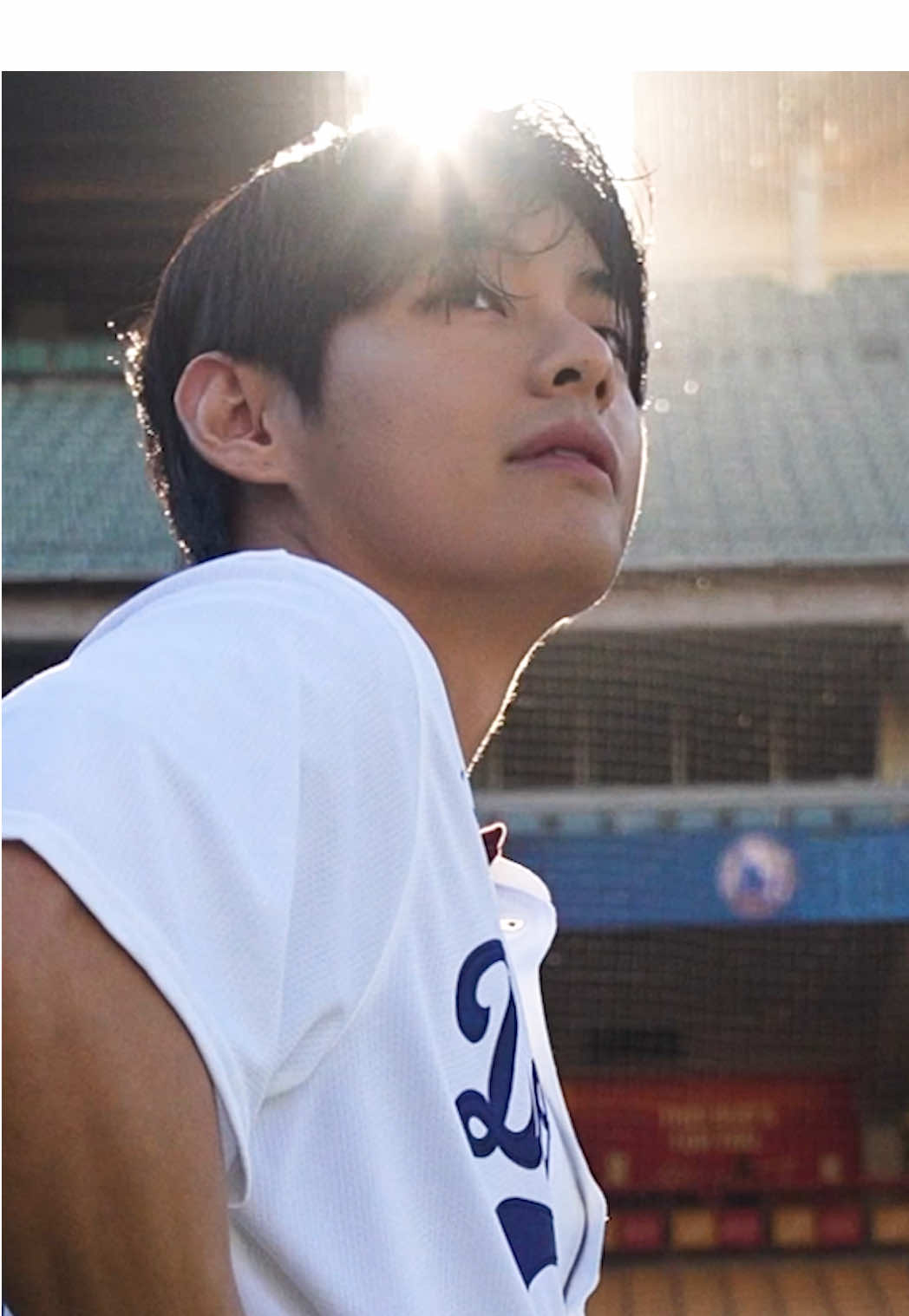 Dodger Blue is in your DNA, V. Thanks for coming out to Dodger Stadium! 💜 #dodgers #sports #losangeles #bts #kpop 