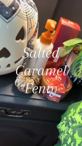 But is it edible!?!? This limited salted caramel scent just dropped last week and they are selling soooo fast!!! Idk what I’ll do when I run out because OMG!! #fentyskin #fentybuttadrop #fentybuttadropduo #fentysuperbrandday 