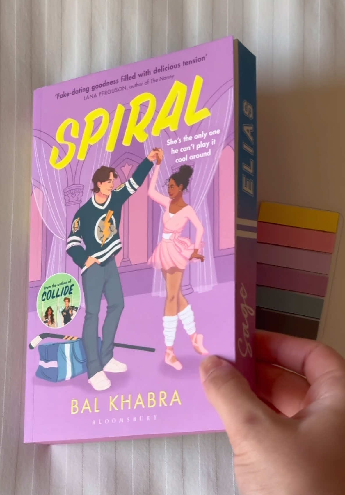Halfway through this one and already obsessed 🥹💜 #spiral #balkhabra #fakedatingbooks #hockeyromance #booktabs 