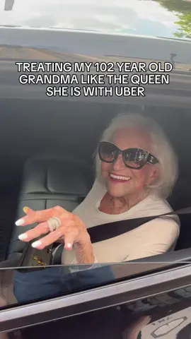 #UberPartner because showing up for the people you love is so important 😊 thank you @Uber !! #grandmasoftiktok #uber 