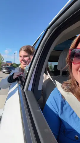 What did you get to celebrate?? @Starbucks #psl #pumpkin #pumpkinspice #starbucks #fall 