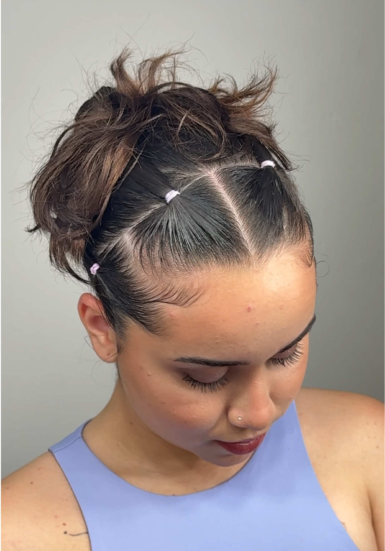 Penteado usando cera de cabelo ✨ Id: 49497991 Fique atento às novidades pesquisando e seguindo os nomes das lojas SHEIN Chic Beauty Brands Collection Store,7JHH Wigs,HAIRCUBE wigs store,Slow Sunday,Misslyn Cosmetics Store . #SHEINtrends #sheinbeautyfinds  #SHEINforAll #penteados  Use leticiaanielleBR10 para ganhar descontos! @SHEIN @SHEIN Brasil  