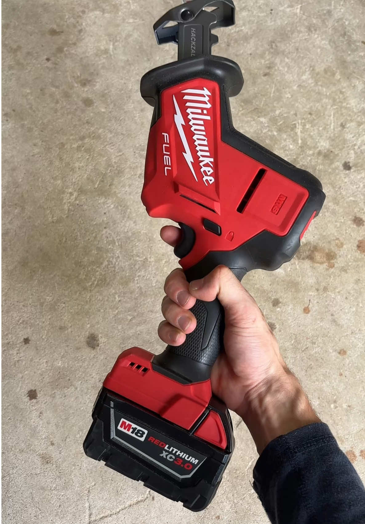 Milwaukee makes a mean saw! The m18 hackzall is a man’s tool! 😂 But seriously I love this thing especially when it was only $99 for the tool AND battery!! 🫡 @Milwaukee Tool #milwaukeetools #powertools #hackzall #m18 #bluecollar 