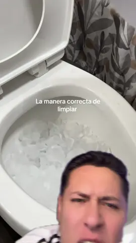 La manera correcta de limpiar ?😂 #antonyviews 
