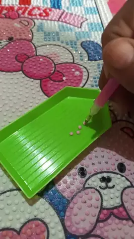 Hello Kitty 🎀 porfiiiiin termine🥰  #diamondpainting #hobby 🫰🥰