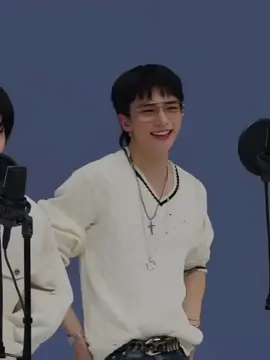 in my head. ❤️‍🩹 #straykids #straykidskarma #inmyhead #edit #kpop @Stray Kids