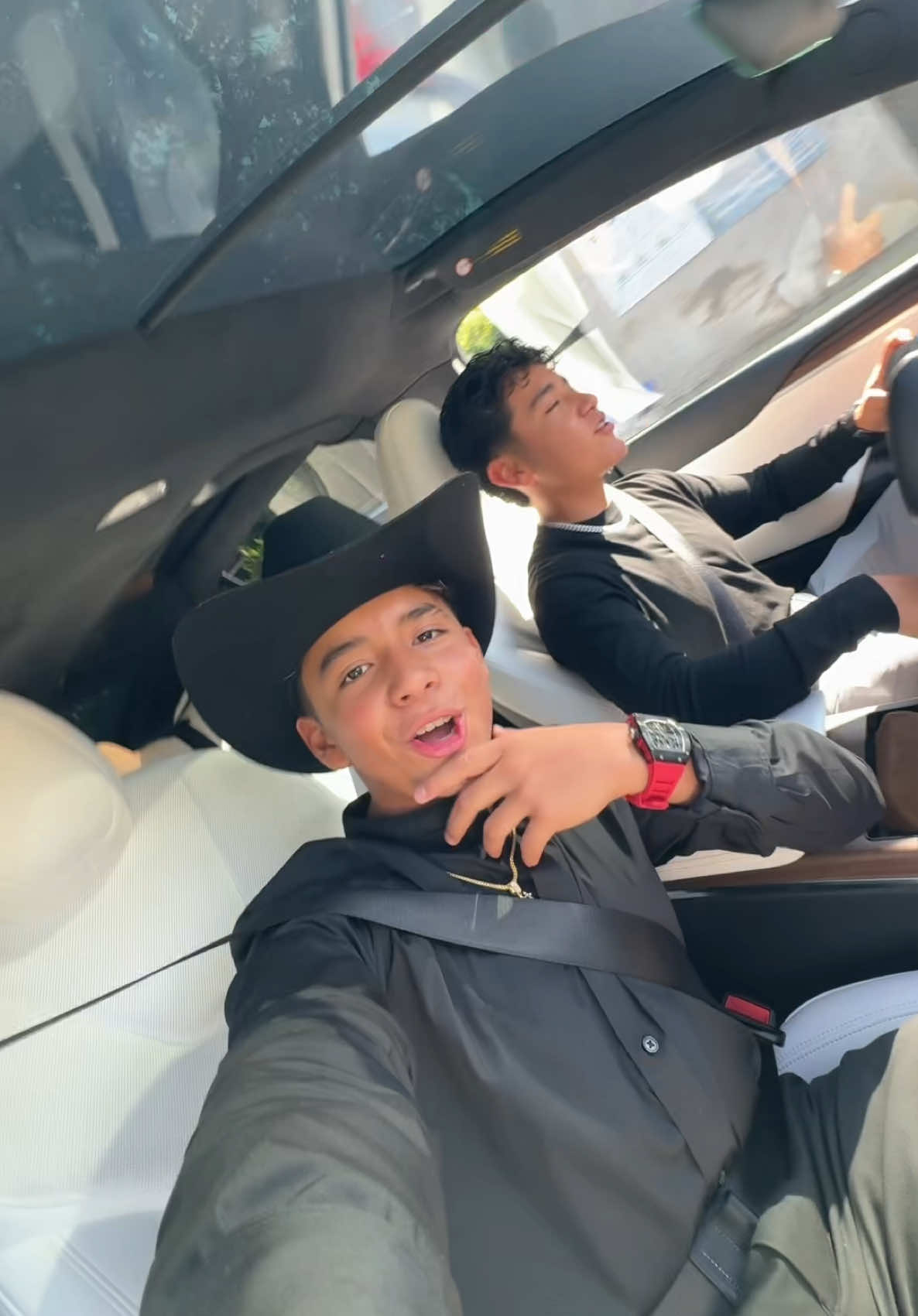 Sabían que Luigi ya sabe manejar? 🚗@tony0ficiaal @LUIGI  🐐 